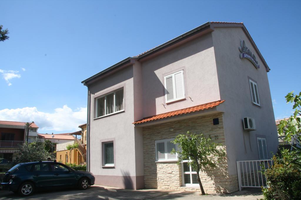 Apartments Irena Krk Đảo Krk Ngoại thất bức ảnh